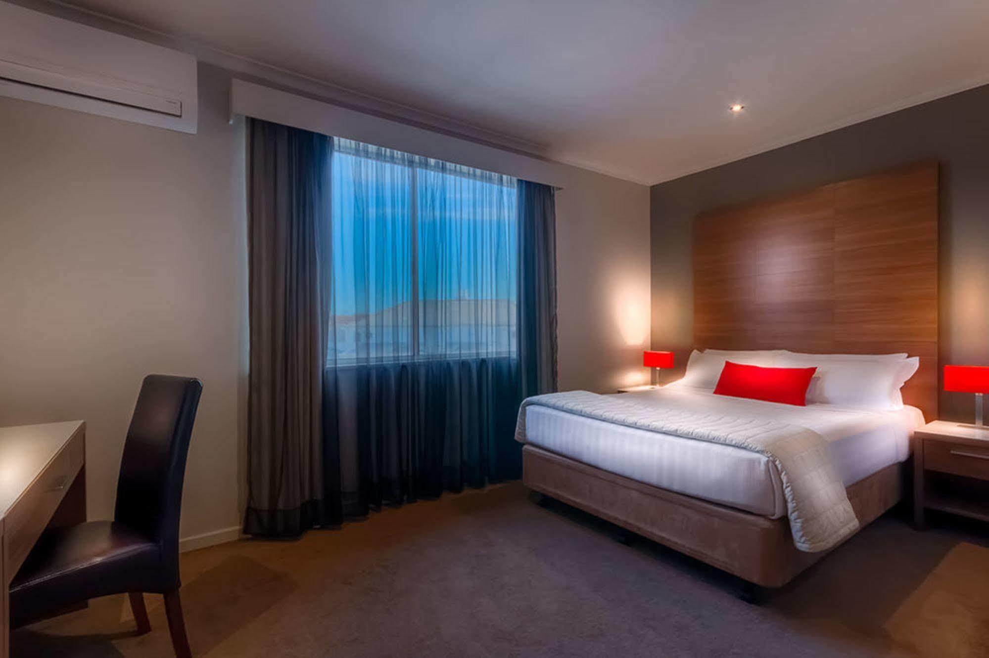 Crest On Barkly Serviced Apartments Melbourne Exteriör bild
