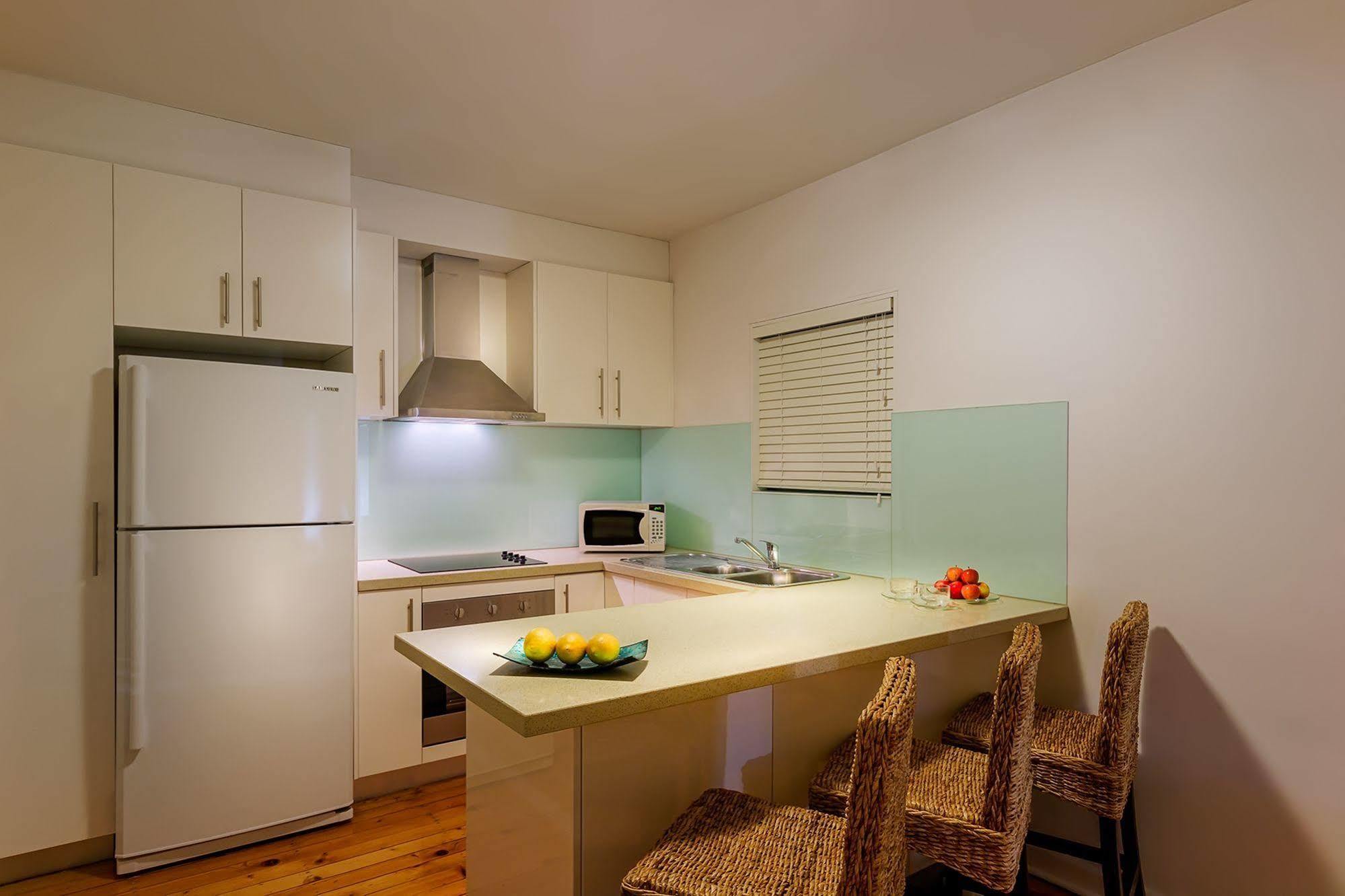 Crest On Barkly Serviced Apartments Melbourne Exteriör bild